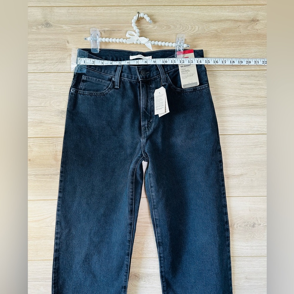 Levi's Women's 94 Baggy Jeans Black Size 27 x 31 - Picture 8 of 11